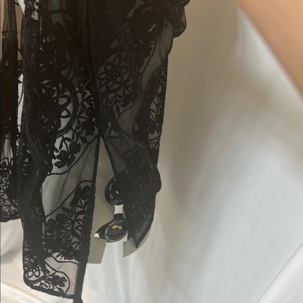 EUC Maurices Black Lace Cover-Up - Picture 4 of 6